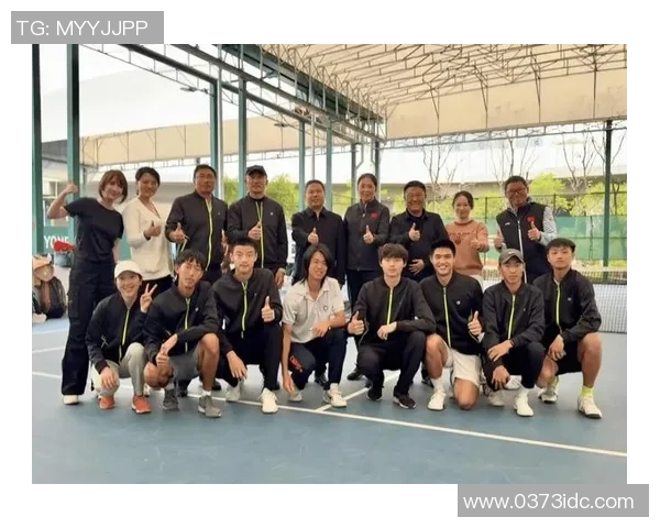 重庆网球队心理素质揭秘：如何在赛场上超越自我与对手的较量